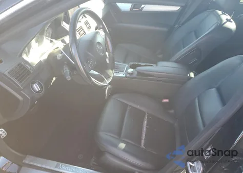 2010 Mercedes-Benz C 300 from USA, damaged, VIN WDDGF5EB2AR110328